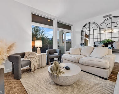 8925 W Flamingo Road - Photo Thumbnail 11