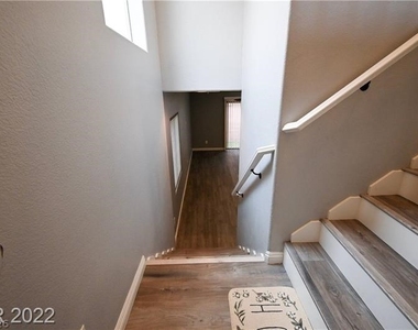 7873 Sambar Court - Photo Thumbnail 11
