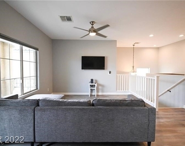 7873 Sambar Court - Photo Thumbnail 5