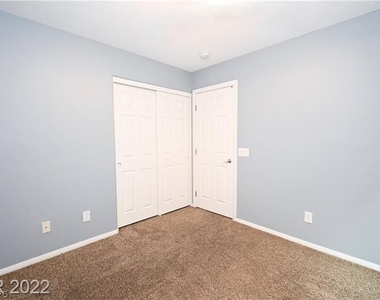 7873 Sambar Court - Photo Thumbnail 21