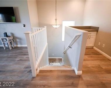 7873 Sambar Court - Photo Thumbnail 12