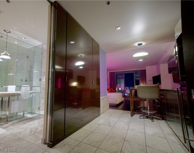 4381 W Flamingo Road - Photo Thumbnail 10