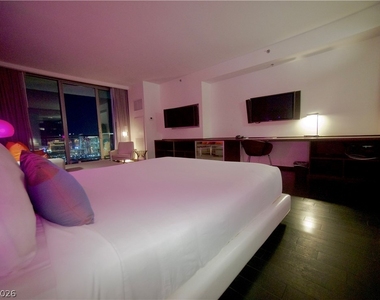 4381 W Flamingo Road - Photo Thumbnail 7