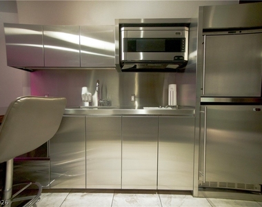 4381 W Flamingo Road - Photo Thumbnail 9