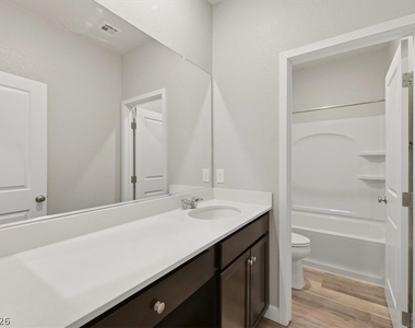 808 Elmstone Place - Photo Thumbnail 17