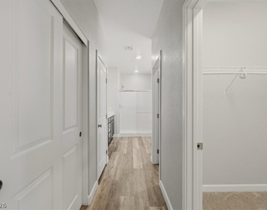 808 Elmstone Place - Photo Thumbnail 19