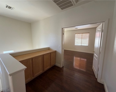 3762 Corpolo Avenue - Photo Thumbnail 19
