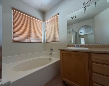 3762 Corpolo Avenue - Photo Thumbnail 25