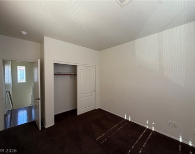 3762 Corpolo Avenue - Photo Thumbnail 32