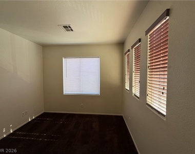 3762 Corpolo Avenue - Photo Thumbnail 30