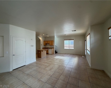 3762 Corpolo Avenue - Photo Thumbnail 7