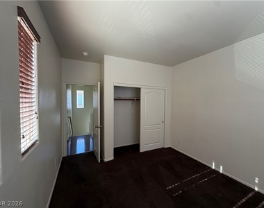 3762 Corpolo Avenue - Photo Thumbnail 31