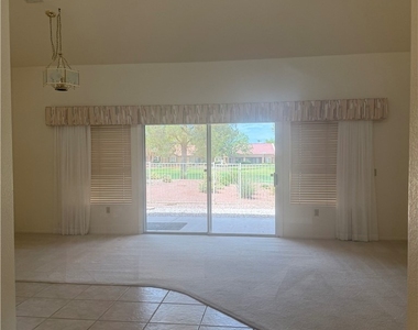 8900 Kingsmill Drive - Photo Thumbnail 7