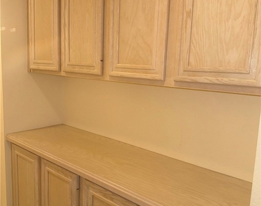 8900 Kingsmill Drive - Photo Thumbnail 31
