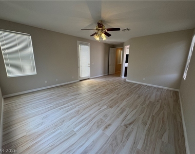 712 Pinnacle Heights Lane - Photo Thumbnail 26
