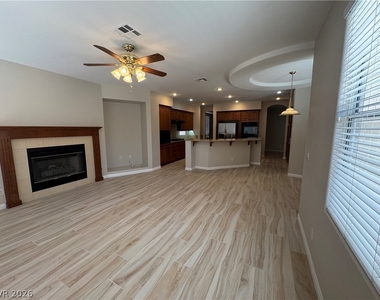 712 Pinnacle Heights Lane - Photo Thumbnail 15