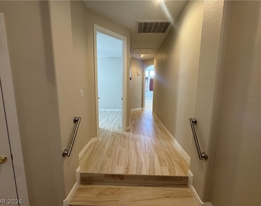 712 Pinnacle Heights Lane - Photo Thumbnail 38