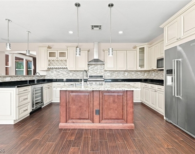 508 Ivy Spring Street - Photo Thumbnail 11