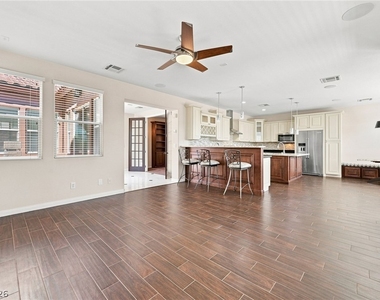 508 Ivy Spring Street - Photo Thumbnail 5