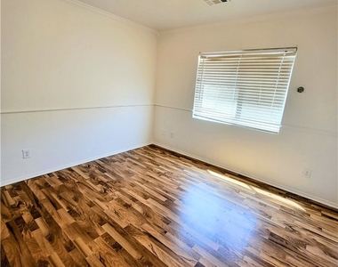 9090 Tolford Avenue - Photo Thumbnail 27