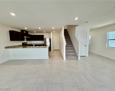 2708 Sandia Crest Street - Photo Thumbnail 1