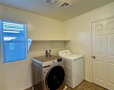 108 Nola Stream Court - Photo Thumbnail 37