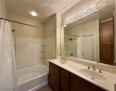 11375 Corsica Mist Avenue - Photo Thumbnail 8