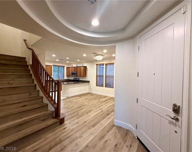 11375 Corsica Mist Avenue - Photo Thumbnail 10