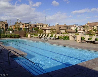 11375 Corsica Mist Avenue - Photo Thumbnail 16