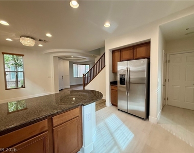 11375 Corsica Mist Avenue - Photo Thumbnail 15