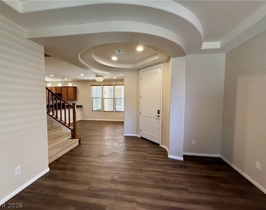 11375 Corsica Mist Avenue - Photo Thumbnail 5
