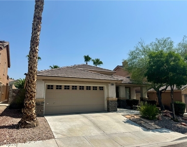 10224 Desert Wind Drive - Photo Thumbnail 1