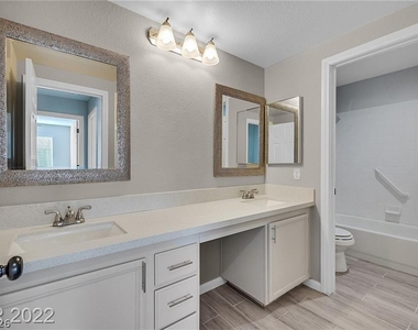 1795 Lily Pond Circle - Photo Thumbnail 12