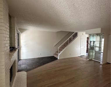 3280 Dayflower Street - Photo Thumbnail 3