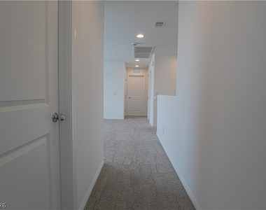 1478 Stellar Summit Street - Photo Thumbnail 9