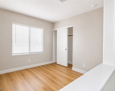 2056 Lordsburg Lane - Photo Thumbnail 20