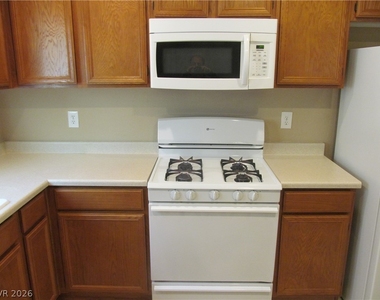 8257 Time Machine Avenue - Photo Thumbnail 6