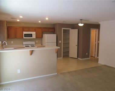 8257 Time Machine Avenue - Photo Thumbnail 4
