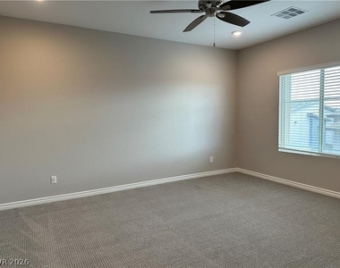 600 N Carriage Hill Drive - Photo Thumbnail 10