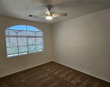 10071 Cheyenne Dawn Street - Photo Thumbnail 8