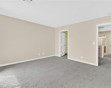 6355 Urban Creek Court - Photo Thumbnail 11