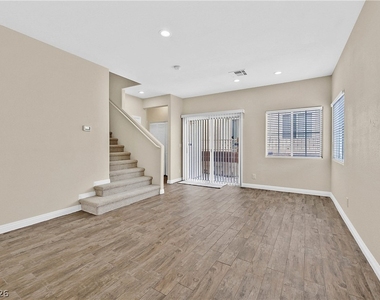 6355 Urban Creek Court - Photo Thumbnail 2