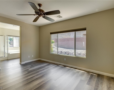 703 Principle Point Avenue - Photo Thumbnail 16