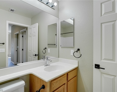 703 Principle Point Avenue - Photo Thumbnail 23