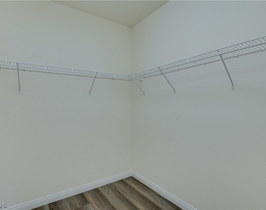 703 Principle Point Avenue - Photo Thumbnail 20