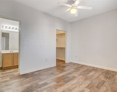 9580 W Reno Avenue - Photo Thumbnail 11