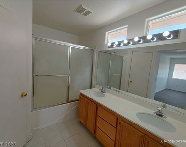 8525 Titania Court - Photo Thumbnail 16