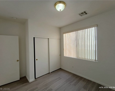 8525 Titania Court - Photo Thumbnail 5