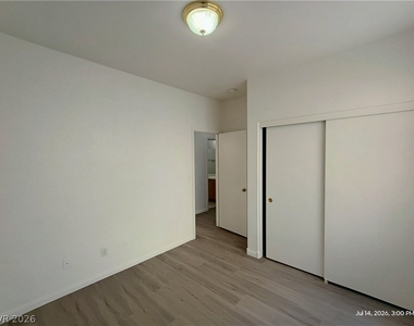 8525 Titania Court - Photo Thumbnail 6