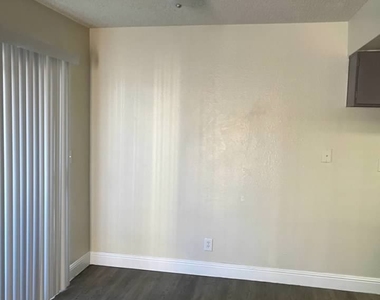 4941 Newport Cove Drive - Photo Thumbnail 51